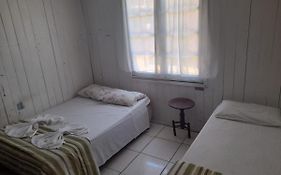 Casa Para Gurizada! Sem Muitas Comodidades Simples